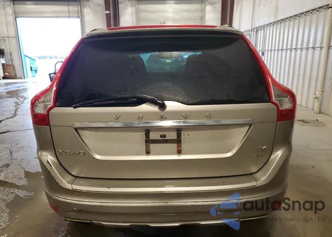 2015 Volvo Xc60 T6 Premier из США, поврежденный, VIN YV4902RK3F2745343